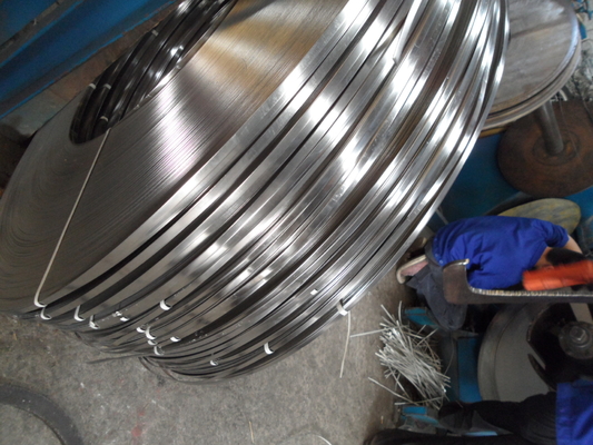Warm verkauft ASTM AISI 302 303 304 Stainless Steel Coil 1000 mm 1219 mm Breite